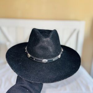 Cowgirl hat